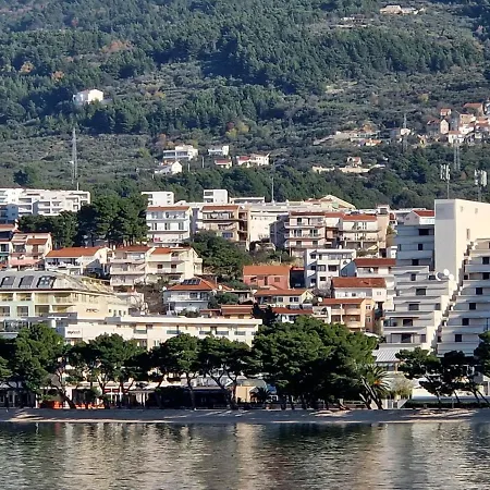 Mirna Apartment *