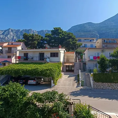 Apartment Mirna Makarska
