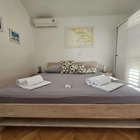 Mirna Apartament Makarska