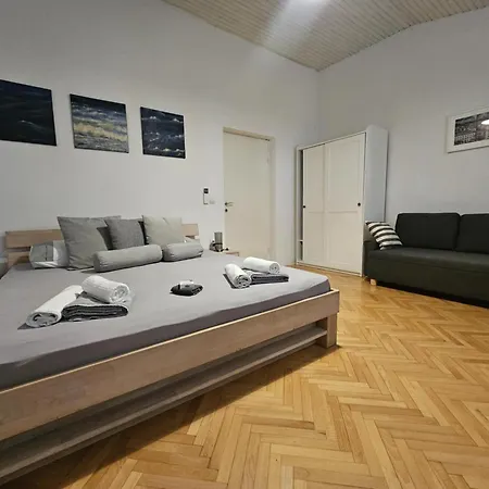 Mirna Apartment