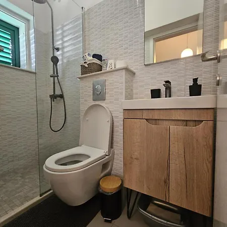 Mirna Apartment Makarska