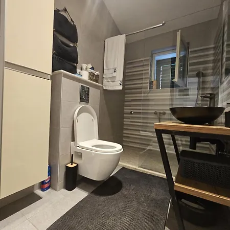 Apartment Mirna Makarska