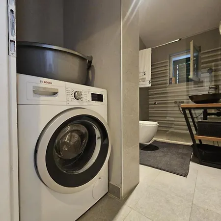 Mirna Apartment *